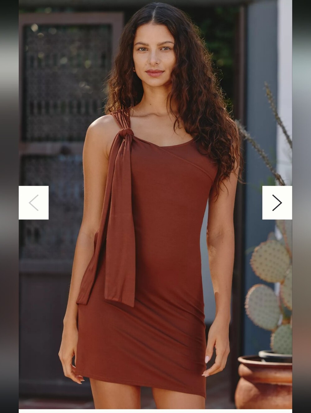 Celandine Ruched Slinky Mini With Tie Sz M NWT